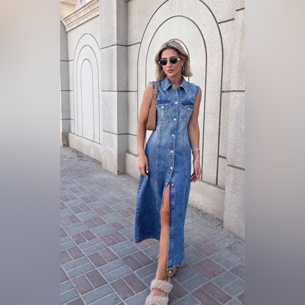 *ZARA* SLEEVELESS DENIM SNAP FRONT TRF MIDI DRESS LIGHT DENIM-SIZE SMALL